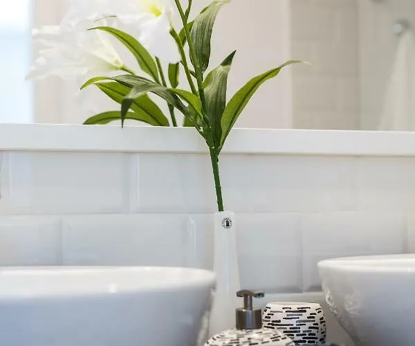 Vacation Old Cherry בית נופש בלד